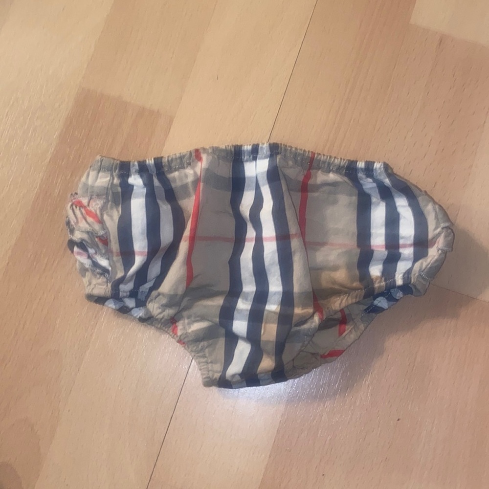 BURBERRY ruffle butt bloomers